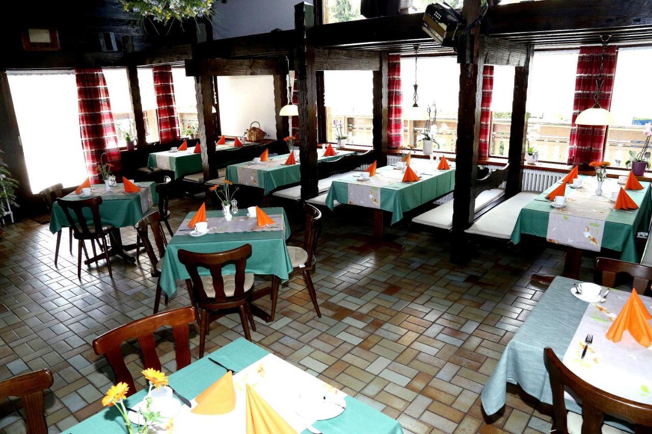 Landhotel Garni Schweizerhaus Schönwalde Extérieur photo