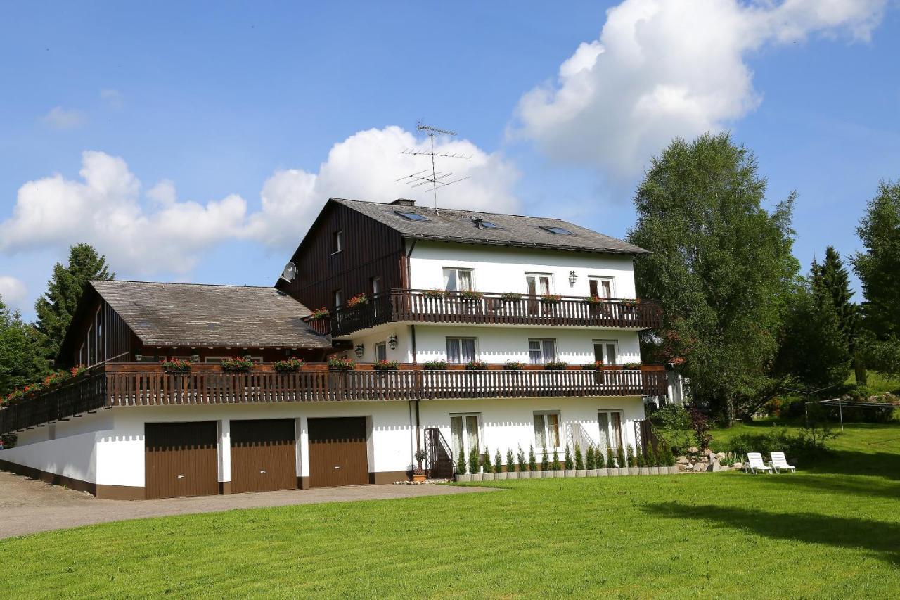 Landhotel Garni Schweizerhaus Schönwalde Extérieur photo